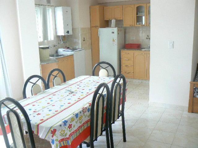 Departamentos Santa Monica Apartamento Puerto Madryn Quarto foto